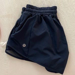 LULULEMON HOTTY HOT SHORTS